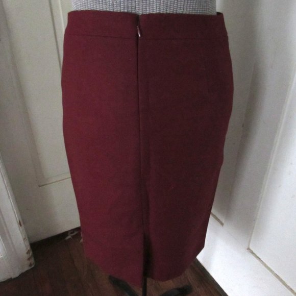 J. CREW Burgundy Wool Pencil Skirt - Picture 3 of 5